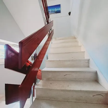 Varnica 3* Kastel Luksic