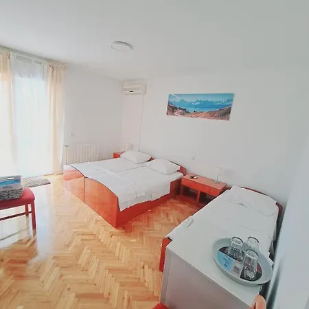 Varnica 3* Kastel Luksic