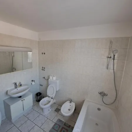 Guest house Varnica 3*