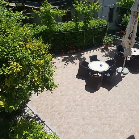 Guest house Varnica