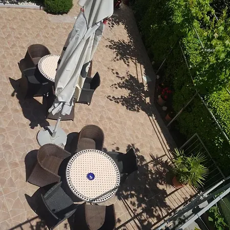 Guest house Varnica